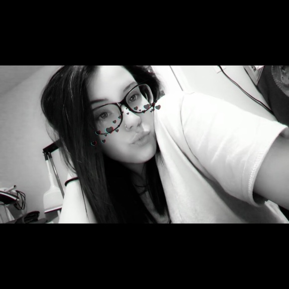 Meet your Posher, Jasmond - Picture 2 of 4